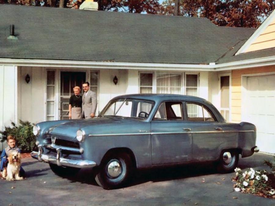  Willys Aero-Lark DeLuxe 4-Door Sedan (453/653-KB1) 1953 года  (фото 1 из 1)